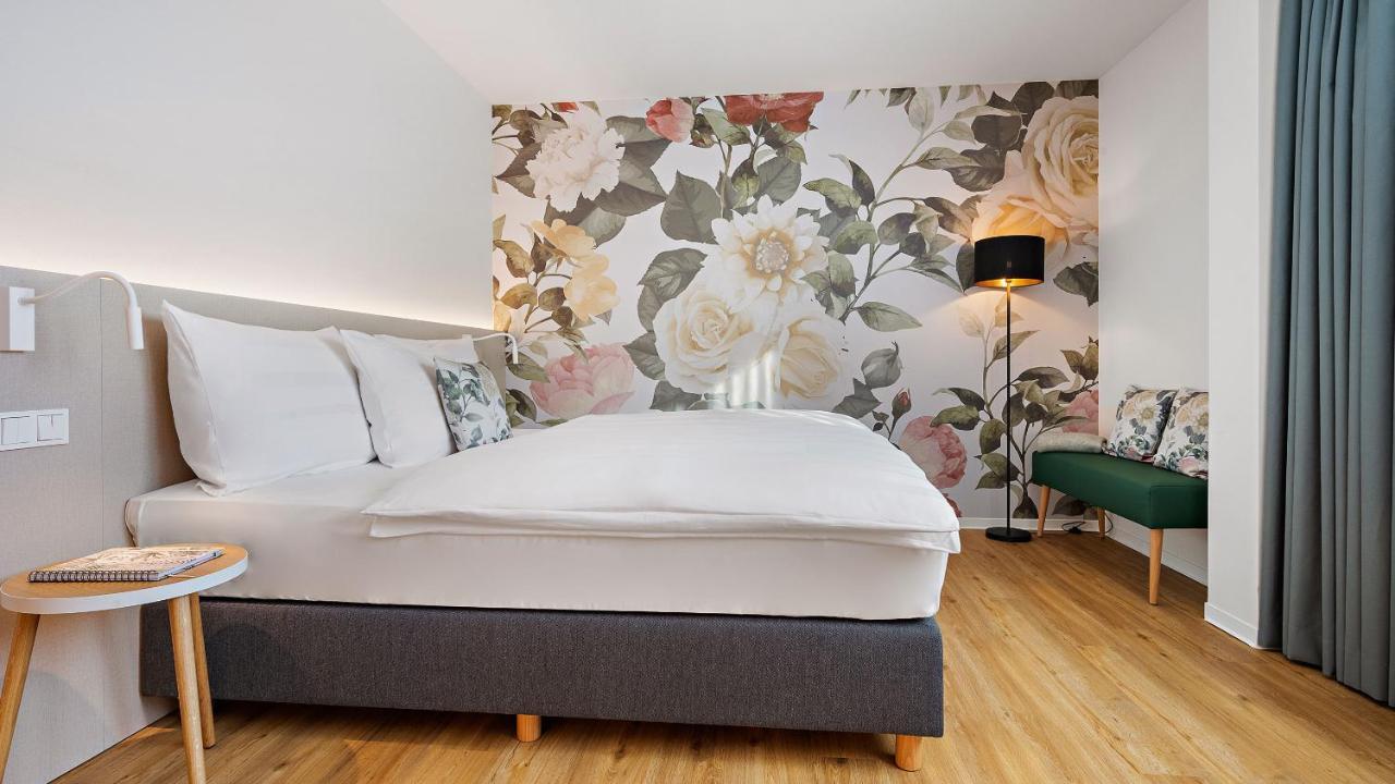 Hey Lou Hotel Karlsruhe Messe Rheinstetten Exterior photo